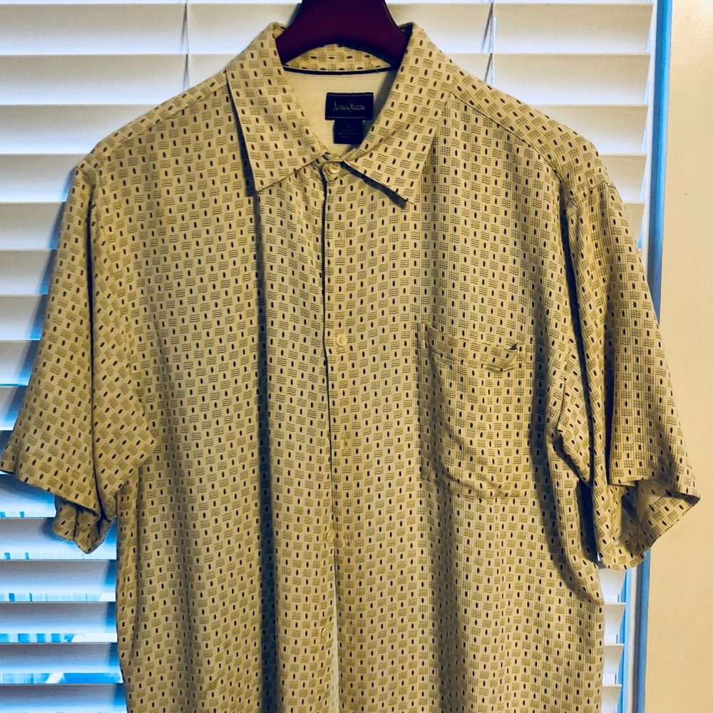 Neiman Marcus button up shirt